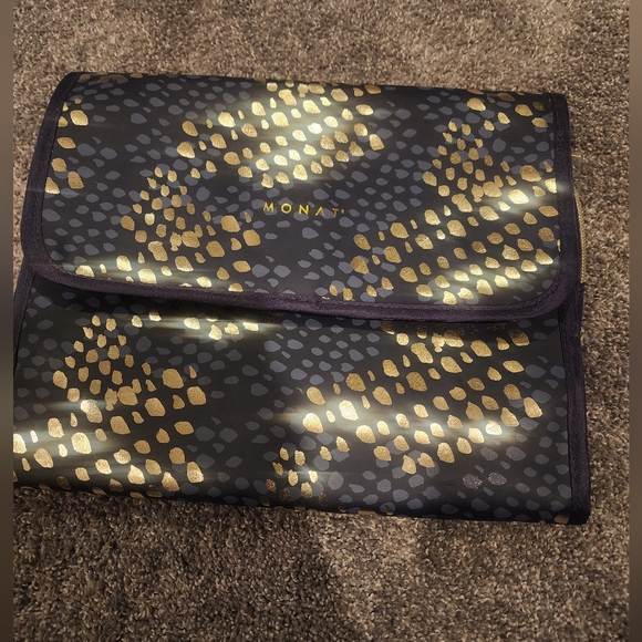monat Handbags - Monat traveling bag